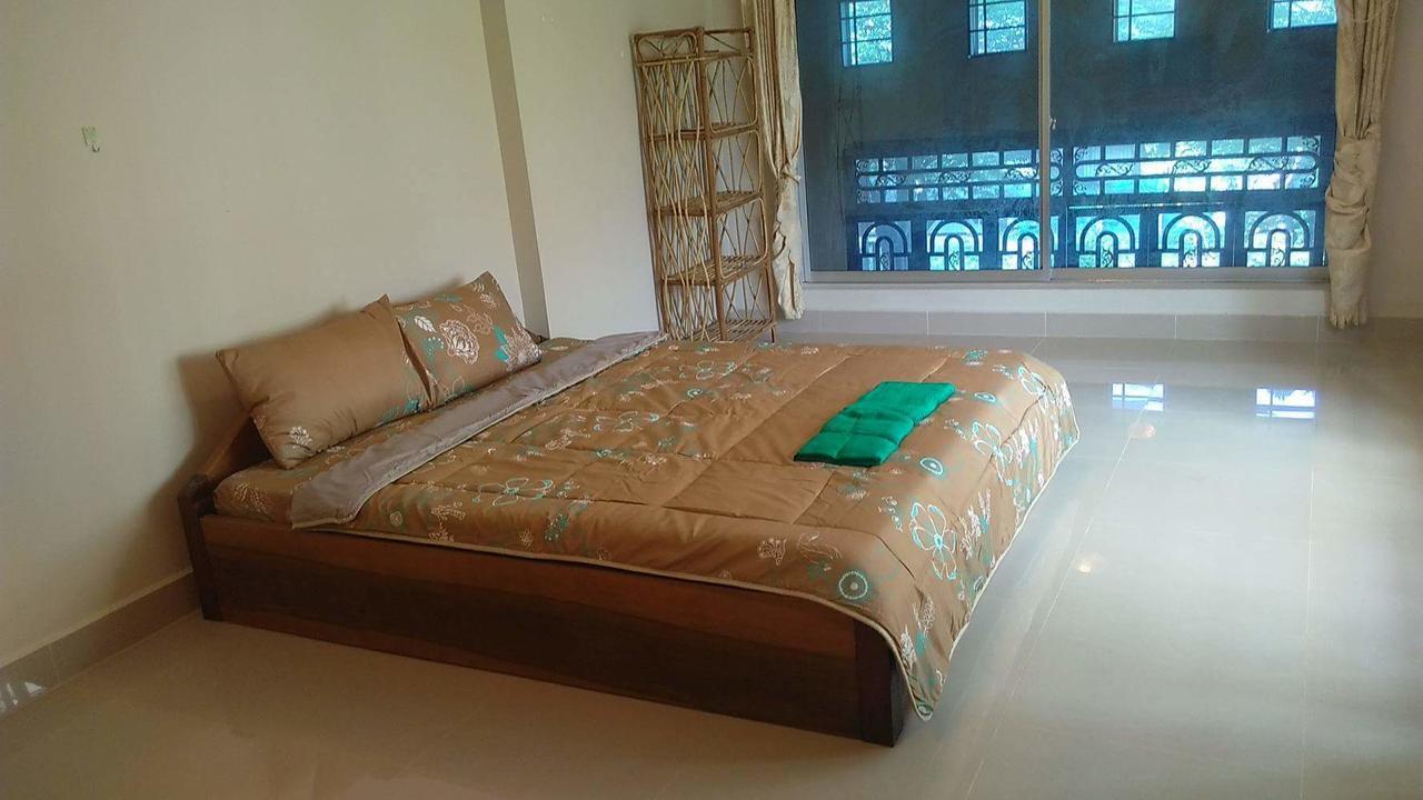 Bed and Breakfast Kepmandou Lounge-Bar Esterno foto