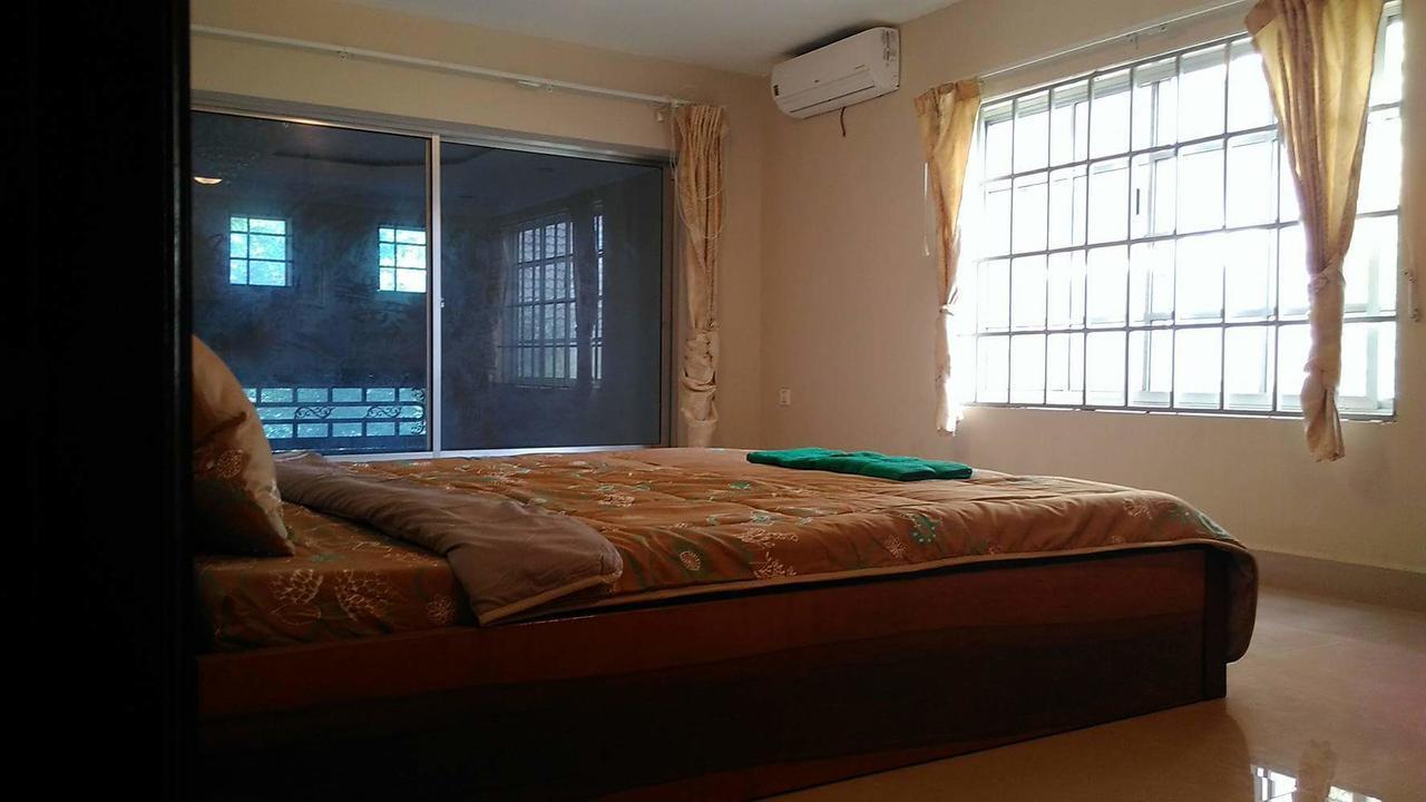 Bed and Breakfast Kepmandou Lounge-Bar Esterno foto