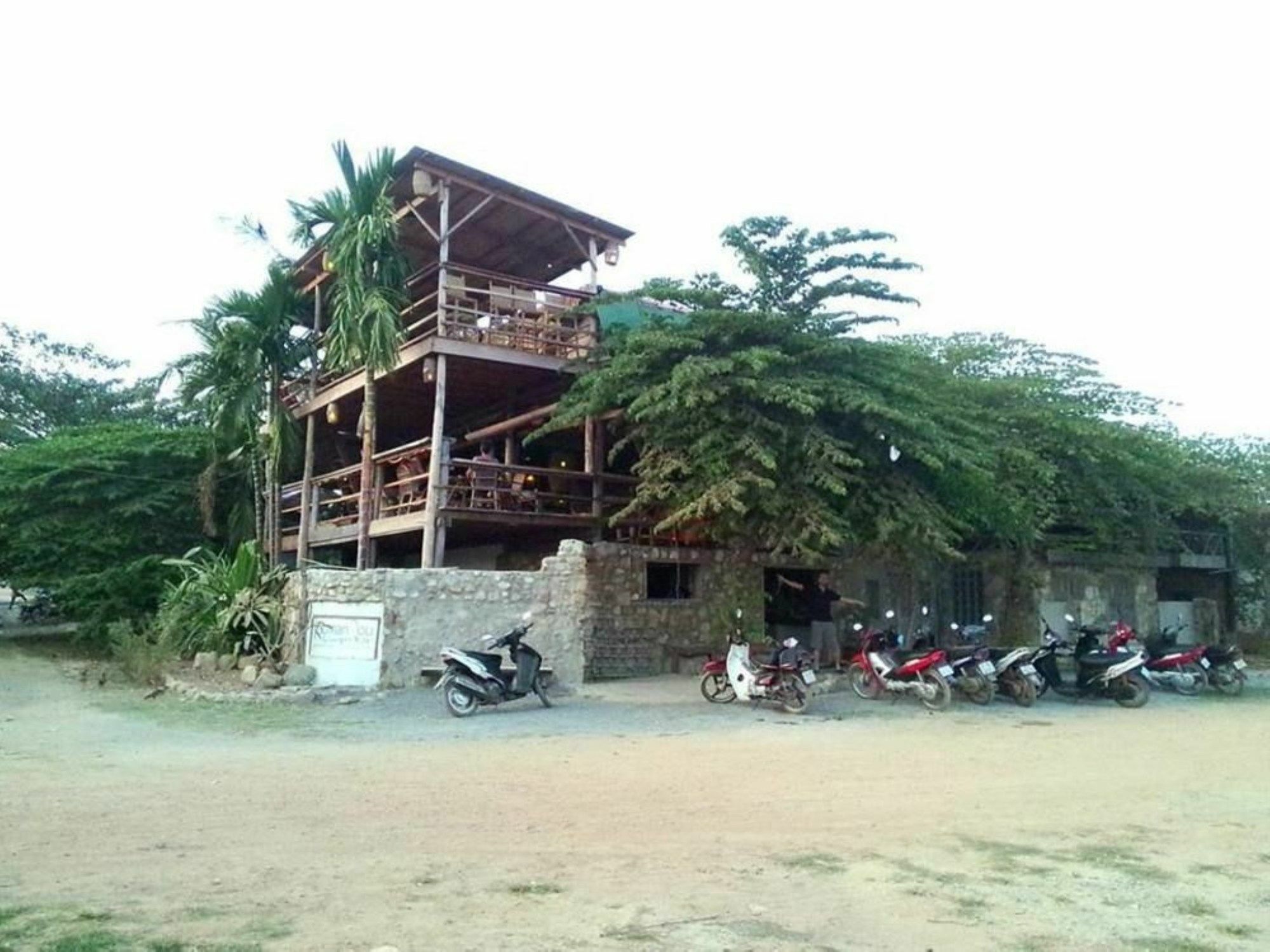 Bed and Breakfast Kepmandou Lounge-Bar Esterno foto